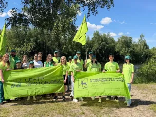  «Чистый берег — лёгкий бег»: спорт и экология объединили нижегородцев в Сормовском парке